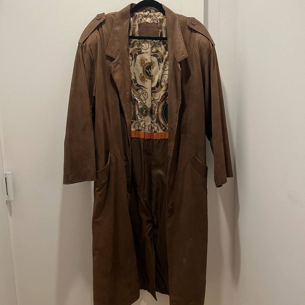 Brown suede 100% leather trench